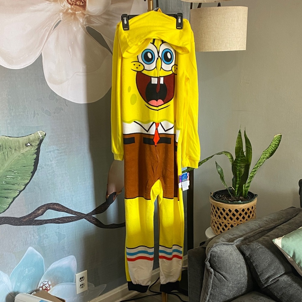 Nickelodeon Spongebob Yellow and Brown Onesie Pj w/ hoodieBoys & girls 10/12 NWT